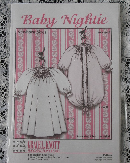  GRACE KNOTT HEIRLOOM SEWING SMOCKING PATTERN BABY NIGHTIE NEWBORN TO