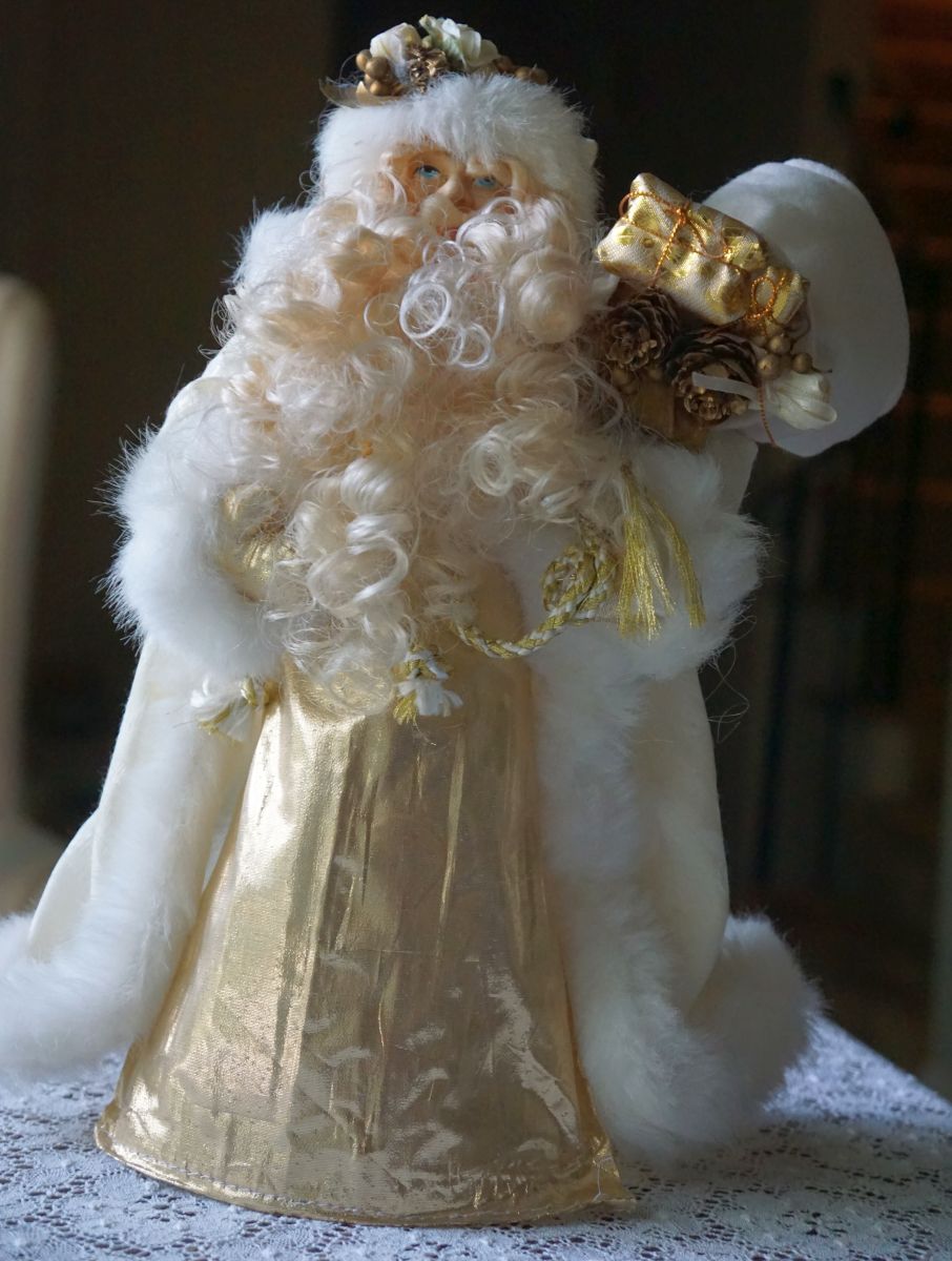  OLD WORLD SANTA FATHER CHRISTMAS TREE TOPPER MANTLE DECOR ELEGANT